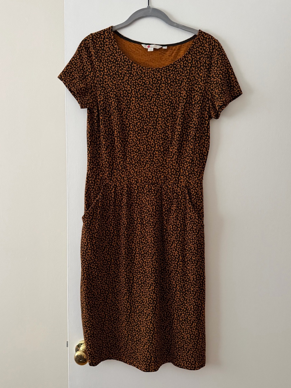 Boden Phoebe Dress Leopard Print US4 - Picture 2 of 4